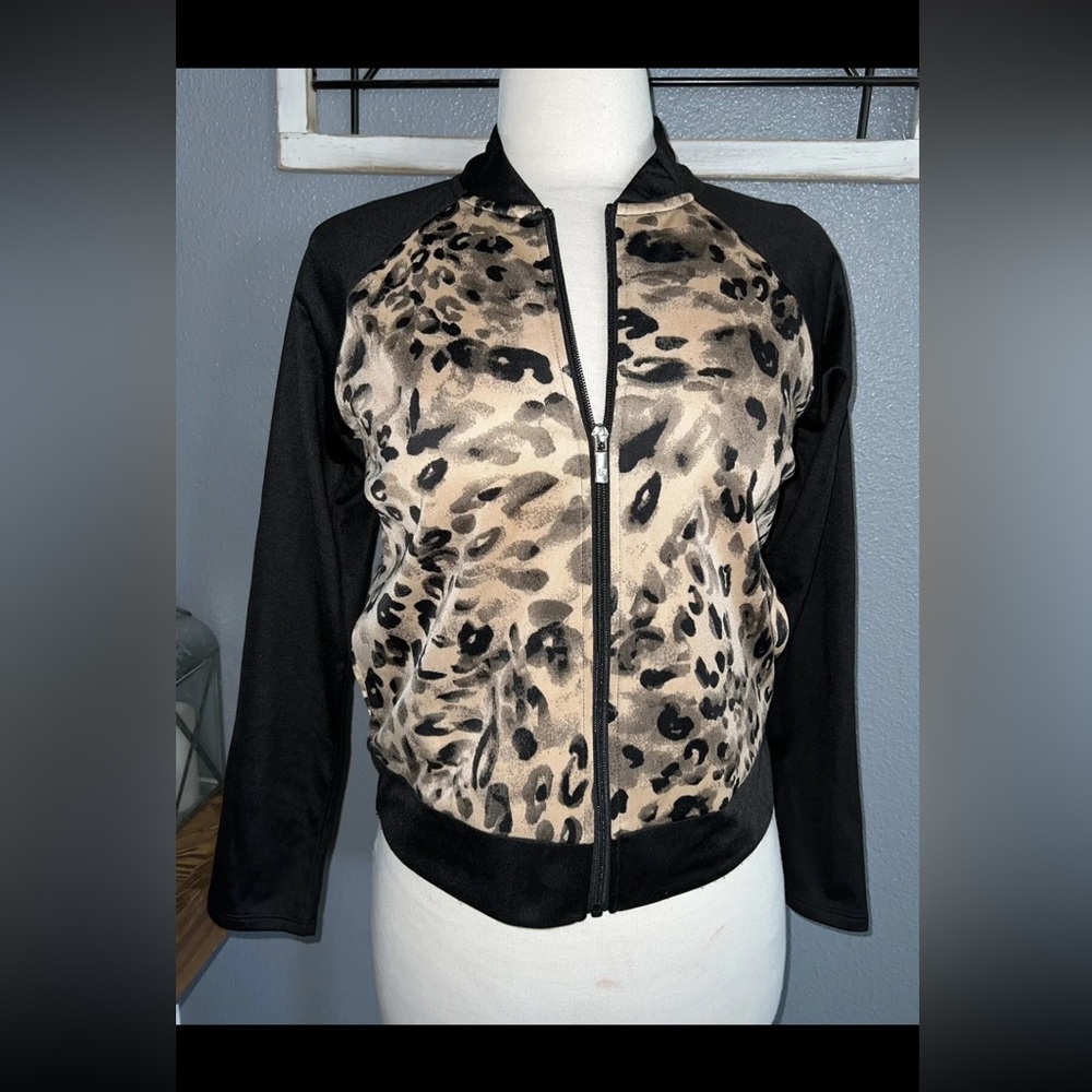 Juicy by Juicy Couture Leopard print sweatshirt